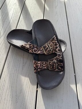 Walk the Walk sandals